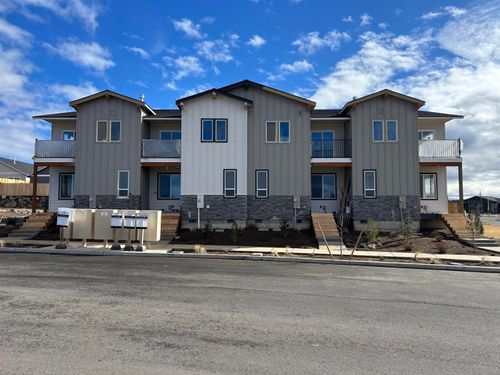 lot-31-4076 Sw 39th St, Redmond, OR, 97756-6022 | Card Image