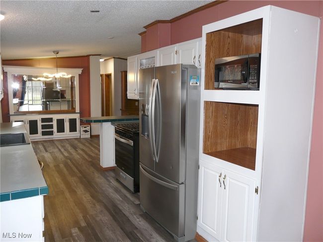 Kitchen | Image 10
