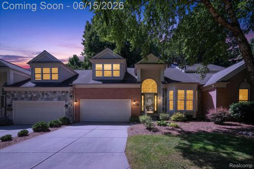 13-39643 Southwind Ln, Northville, MI, 48168-3493 | Card Image
