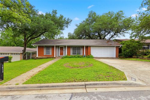 1613 Sunnyvale Street, Austin, TX, 78741 | Card Image