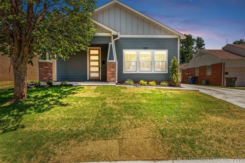 1123 S Delaware Pl, Tulsa, OK, 74104-4127 | Card Image