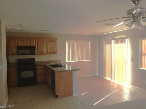 1983 Sundown Canyon Dr, Henderson, NV, 89014-2274 | Card Image