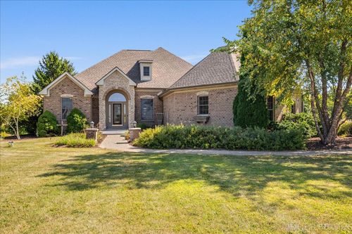 9260 N Stonewall Dr, Newark, IL, 60541-9660 | Card Image