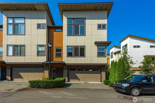 315 Chelan Ave Ne, Renton, WA, 98059-4643 | Card Image