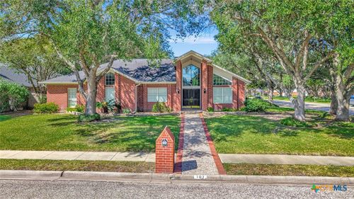 107 Tournament Dr, Victoria, TX, 77904-3347 | Card Image