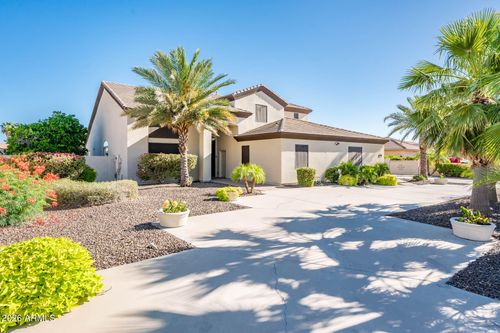 5322 W Whispering Wind Dr, Glendale, AZ, 85310-2938 | Card Image