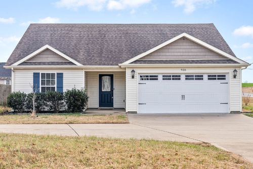 935 Hugh Hunter Rd, Oak Grove, KY, 42262-9120 | Card Image