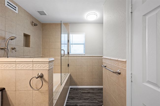 2407 Forestmeadow Dr, House other with 3 bedrooms, 3 bathrooms and null parking in Lewisville TX | Image 11