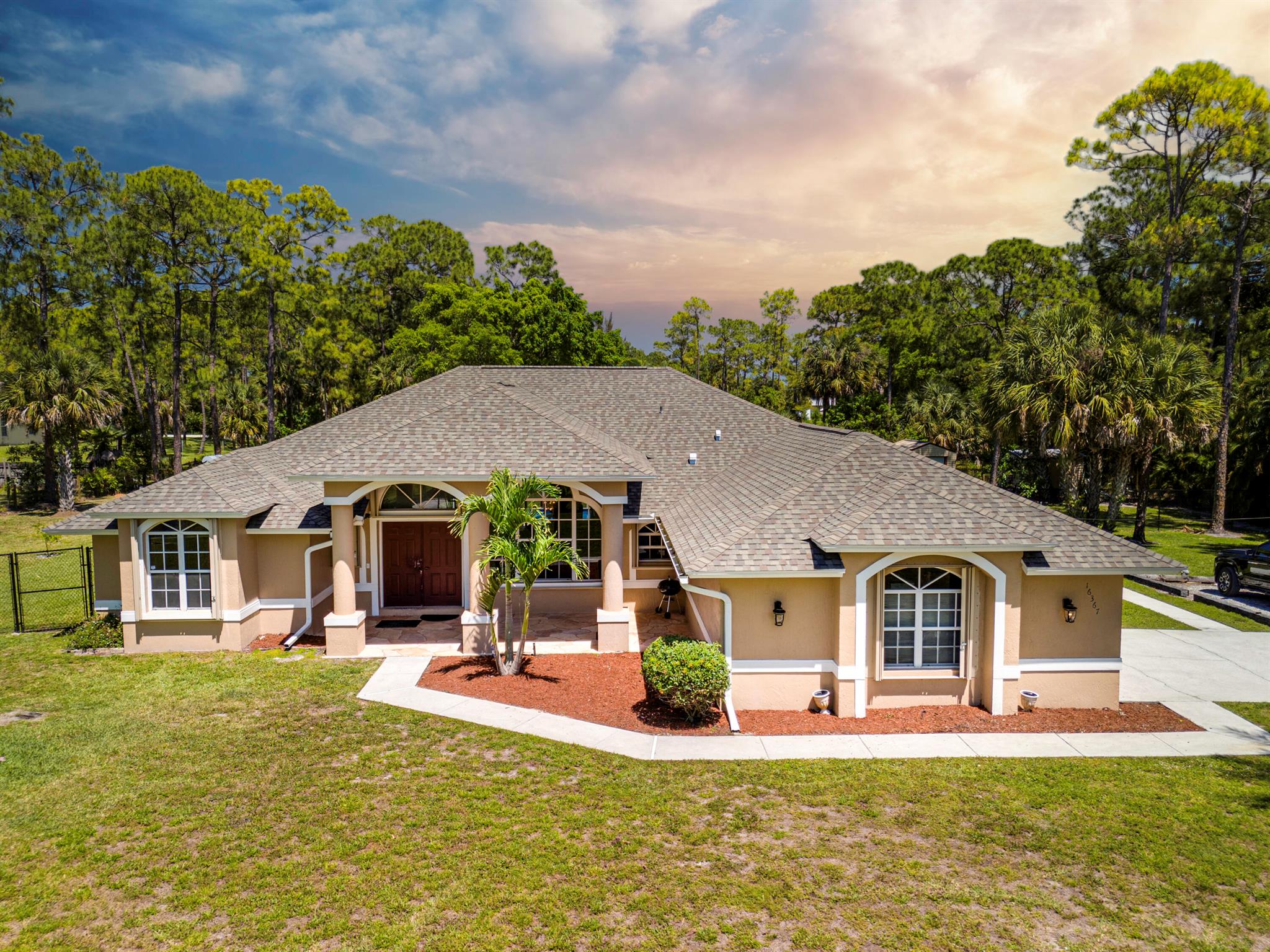 92nd Ln, Loxahatchee, FL 33470