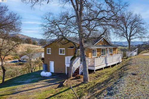 1152 Acorn St, Copperopolis, CA, 95228-9729 | Card Image