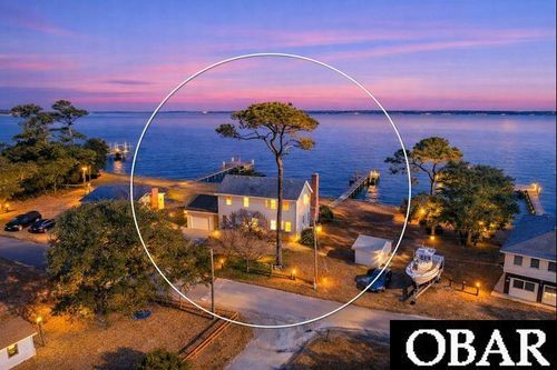 105 S Water St, Point Harbor, NC, 27964-8003 | Card Image