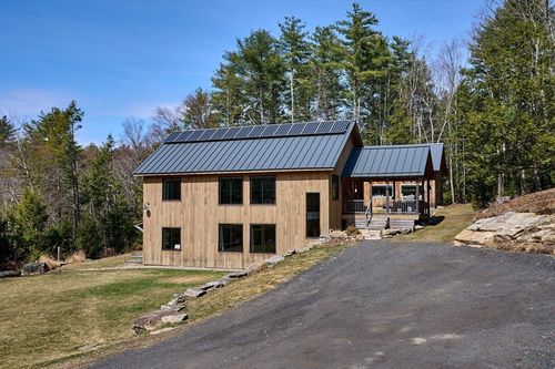 32 Cave Hill Rd, Leverett, MA, 01054-9722 | Card Image