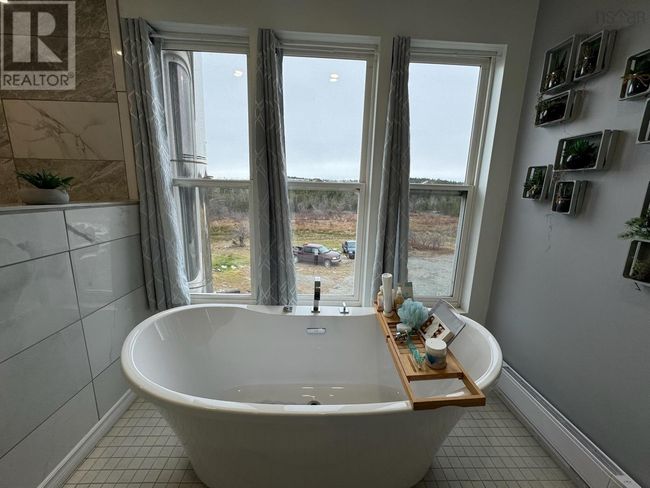 1379 Salmon River Rd, House other with 3 bedrooms, 2 bathrooms and null parking in L'ardoise NS | Image 15