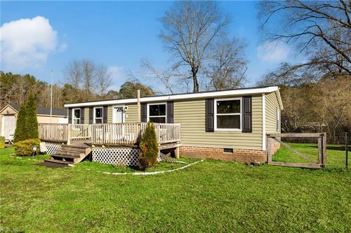 17009 Mt Olive Ave, Windsor, VA, 23487-8161 | Card Image