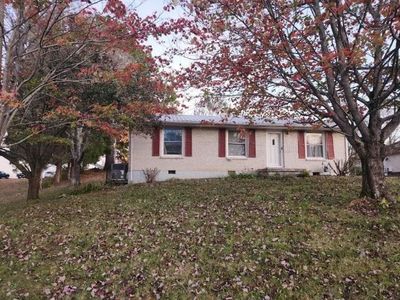 128 Pocahontas Trail, House other with 3 bedrooms, 1 bathrooms and null parking in Glasgow KY | Image 2