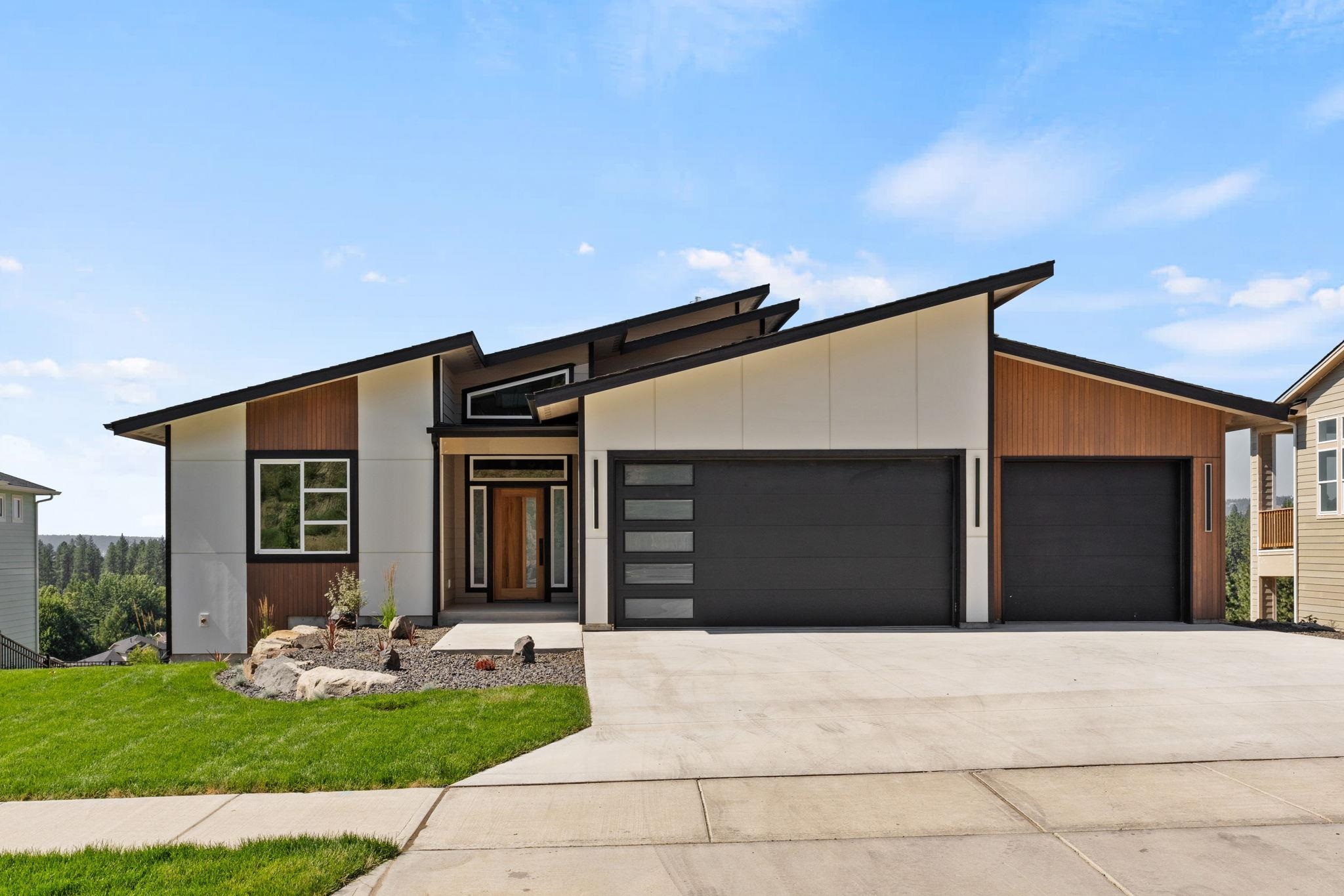 Lowell Ave, Spokane, WA 99208