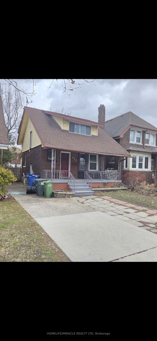 454 Rankin Ave, Windsor, ON, N9B2R7 | Card Image