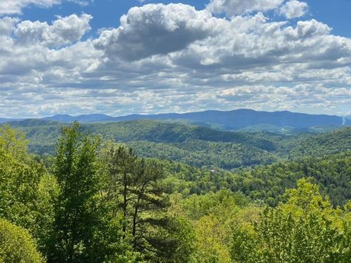 38 Bear Ridge Dr, Butler, TN, 37640 | Card Image