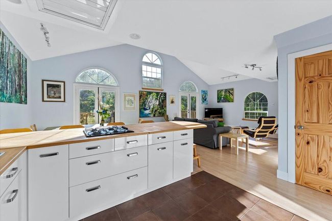 12876 E Fork Rd, House other with 3 bedrooms, 4 bathrooms and null parking in French Gulch CA | Image 17