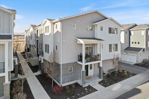 15196 S Wild Horse Way, Bluffdale, UT, 84065 | Card Image