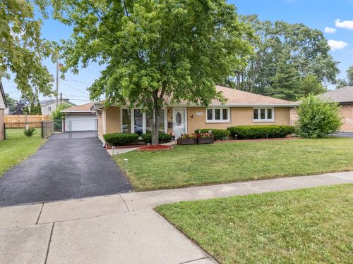 6940 Olympic Dr, Bridgeview, IL, 60455-2064 | Card Image