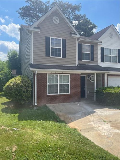 5322 Creekview Ln, Morrow, GA, 30260-4215 | Card Image