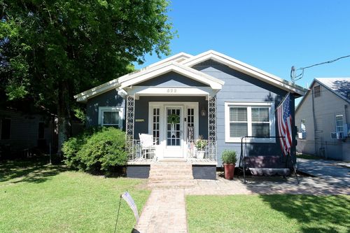 522 Saint Charles St, Thibodaux, LA, 70301-3420 | Card Image