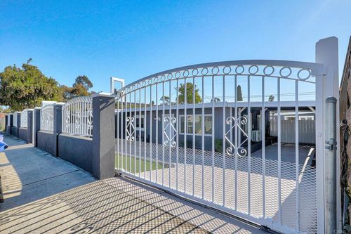 3337 Imperial Ave, San Diego, CA, 92102-4328 | Card Image