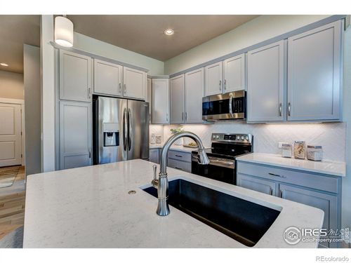 160 High Point Dr, Longmont, CO, 80504-8540 | Card Image