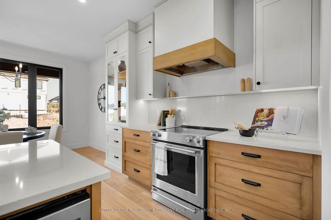 29 Spruce Crescent, House other with 3 bedrooms, 3 bathrooms and 2 parking in North Middlesex ON | Image 15