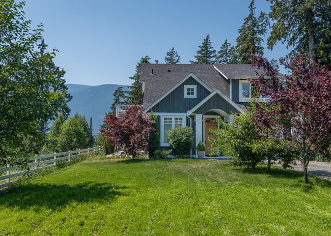 679 Copper Drive, House other with 4 bedrooms, 3 bathrooms and 4 parking in Squamish BC | Image 37
