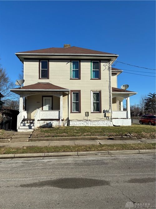 304 W Clark St, Springfield, OH, 45506-2116 | Card Image