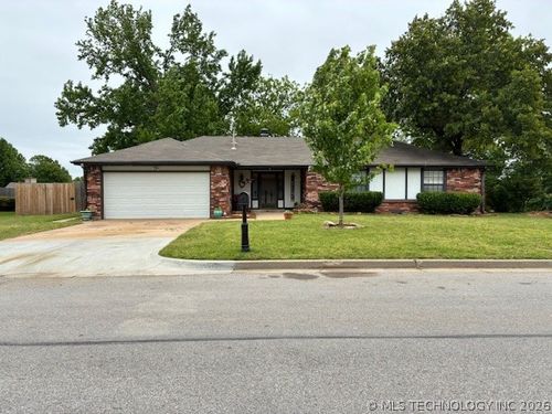 6927 S 29th West Ave, Tulsa, OK, 74132-1734 | Card Image