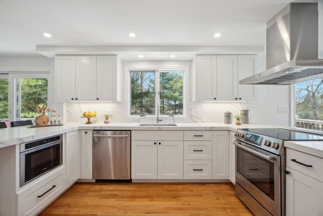 9 Pheasantwood Dr, House other with 4 bedrooms, 4 bathrooms and 2 parking in Wakefield MA | Image 12