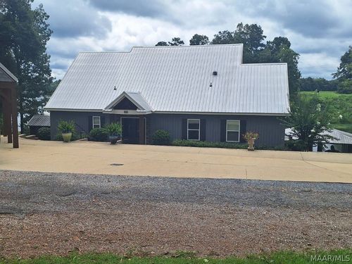 560 Lakeshore Dr, Wetumpka, AL, 36092-7657 | Card Image