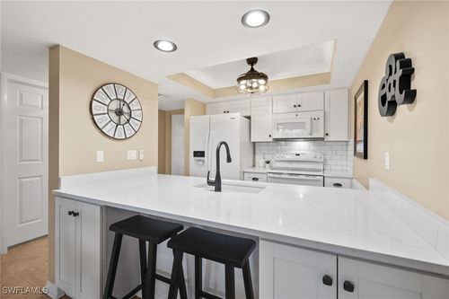 apt-111-5220 Bonita Beach Rd, BONITA SPRINGS, FL, 34134-3870 | Card Image