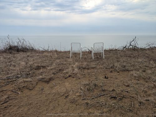 Between 25097 & 24745 Gray Line, West Elgin, ON, N0L2P0 | Card Image