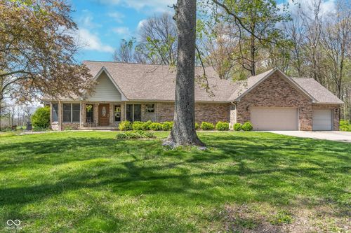 3718 S County Road 101 E, Clayton, IN, 46118-9662 | Card Image