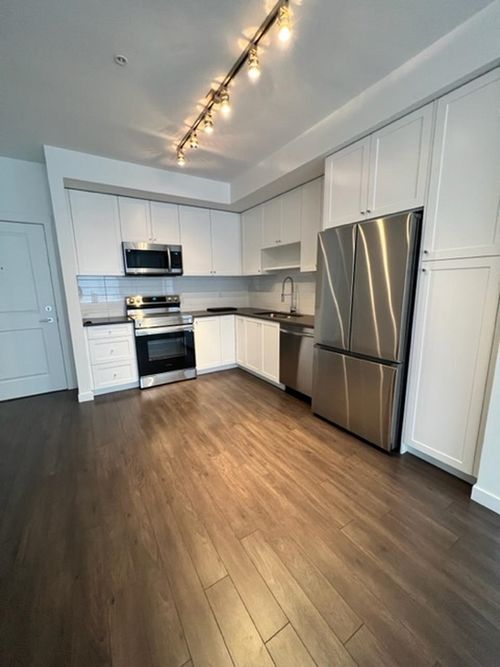 202-15815 85 Ave, Surrey, BC, V4N6X5 | Card Image