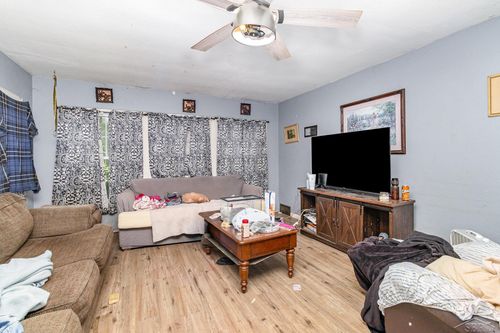 27644 Fawn River Rd, Sturgis, MI, 49091-9569 | Card Image