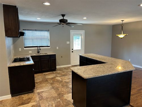 1414 Harmon Ter, Arlington, TX, 76010-7805 | Card Image