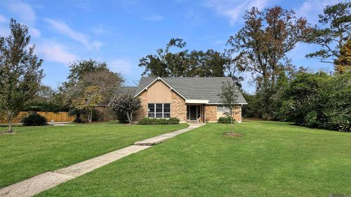 5929 Menlo Dr, Baton Rouge, LA, 70808-5050 | Card Image