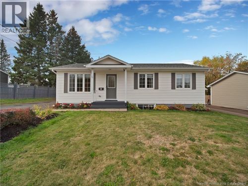 24 Palisade Dr, Moncton, NB, E1A6Y1 | Card Image