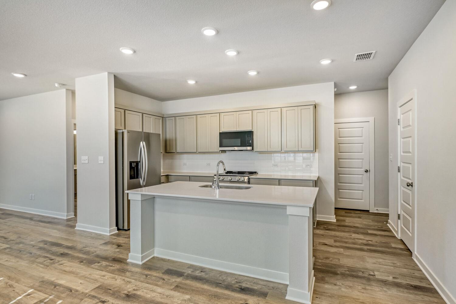 Residential Lease in Georgetown 4