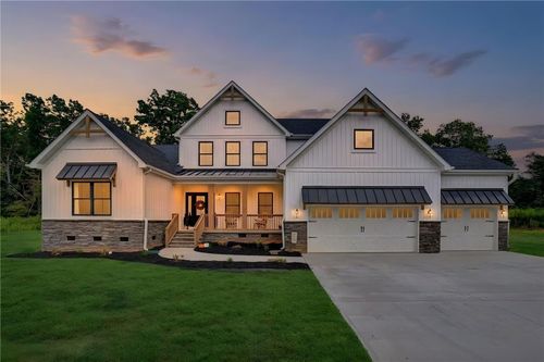 6118 Highway 81 N, Pelzer, SC, 29669-9147 | Card Image