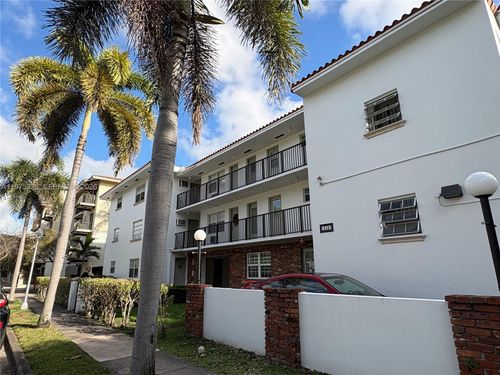 apt-204-318 Majorca Ave, Coral Gables, FL, 33134-4268 | Card Image