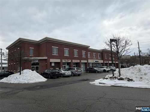 100 Park Ave, Hillsdale, NJ, 07642-2057 | Card Image