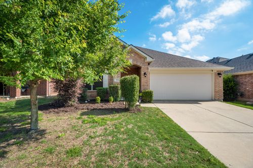 2404 Castle Creek Dr, Little Elm, TX, 75068-4888 | Card Image