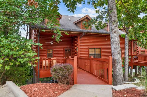 1-132 Rock Candy Ln, Branson, MO, 65616-8060 | Card Image