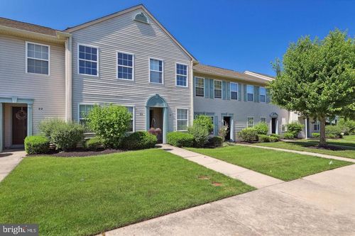 20 Foxglove Dr, Delran, NJ, 08075-2840 | Card Image